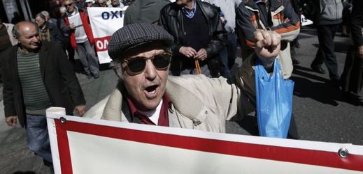 V Řecku demonstrovali důchodci.