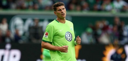 Útočník Wolfsburgu Mario Gómez kvůli zranění do kvalifikačního zápasu proti České republice nenastoupí.