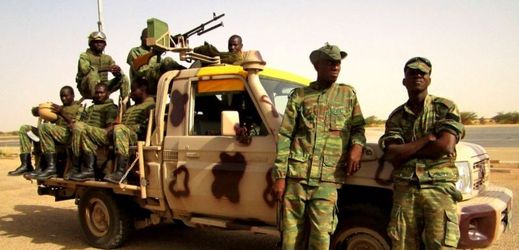 Nigerští vojáci (ilustrační foto).