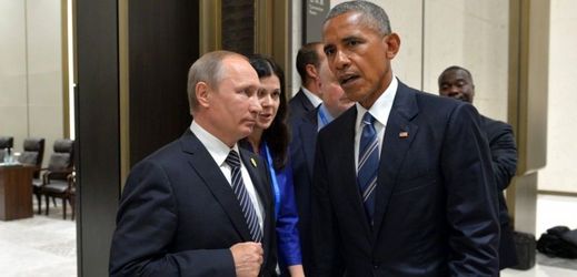 Ruský prezident Vladimir Putin a jeho americký protějšek Barack Obama.