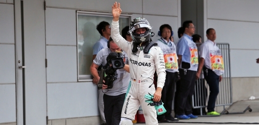 Nico Rosberg vyhrál sobotní kvalifikaci na Velkou cenu Japonska.