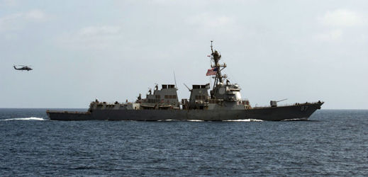 Loď amerického námořnictva.
