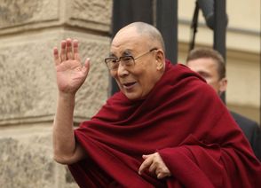 Dalajlama na návštěvě v Praze.