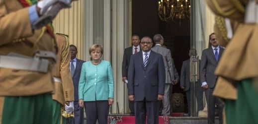 Německá kancléřka Angela Merkelová a premiér Hailemariam Desalegn.