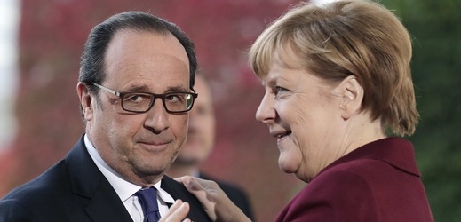 Francouzský prezident François Hollande a německá kancléřka Angela Merkelová.