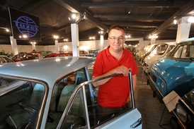 Libor Kucharski ze strnadického Retro Auto Muzea.