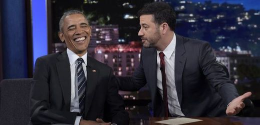 Prezident Barack Obama a moderátor Jimmy Kimmel.