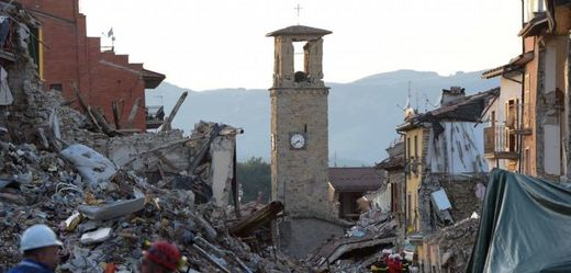 Zemětřesení v Itálii.