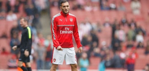 Hráč Arsenalu Lucas Pérez si kvůli zranění šest až osm týdnů nezahraje.