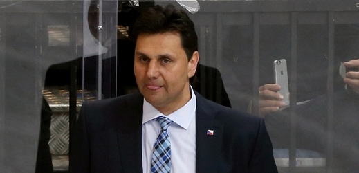 Hokejový trenér Vladimír Růžička se odvolal proti peněžitému trestu  čtyři sta tisíc korun za zpronevěru půl milionu určeného pro Slavii Praha.
