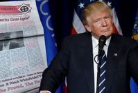 Donald Trump se ocitl na obálce časopisu Křižák, který vydává Ku-klux-klan.