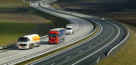 Na německých dálnicích osobní auta mýtné neplatí. Což může být brzy minulostí (ilustrační foto).