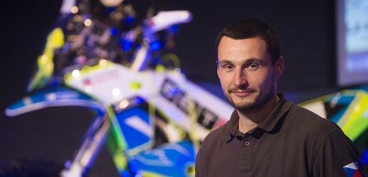 Ondřej Klymčiw při představení motorky pro Rallye Dakar