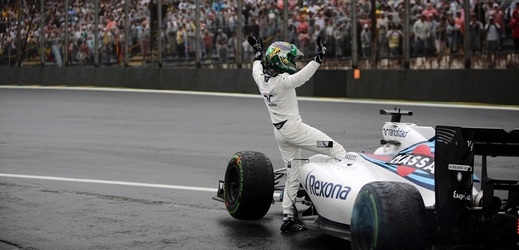 Felipe Massa poslední závod v domácí Velké ceně nedojel
