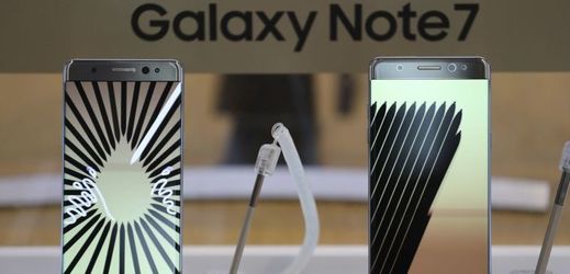 Zisk Samsungu se kvůli problémům se stahováním chytrých telefonů Galaxy Note 7 propadl.