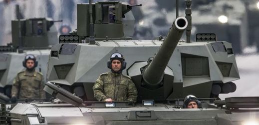 Zbrojní obchod mezi Ruskem a Íránem by měl zahrnovat i dodávku tanků (ilustrační foto).
