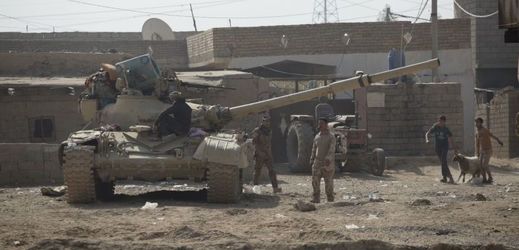 Irácké síly tvrdě bojují proti IS (ilustrační foto).