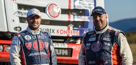  Do kamionů v barvách Buggyry usednou Martin Kolomý a Aleš Loprais, dva nejúspěšnější čeští jezdci posledních let.