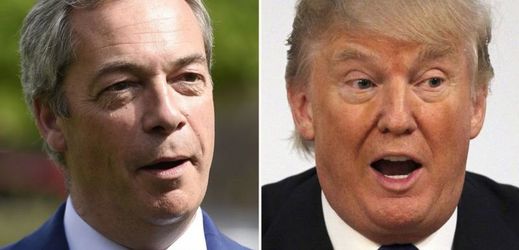 Nigel Farage (vlevo) a Donald Trump.