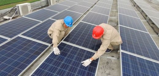 Solární panely (ilustrační foto).