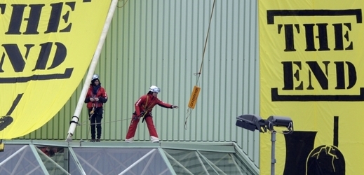 Kampaň Greenpeace za ukončení provozu jaderných elektráren ve Švýcarsku, 2014.