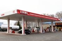 Čerpací stanice Lukoil.