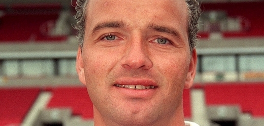 Bývalý anglický fotbalista Paul Stewart.