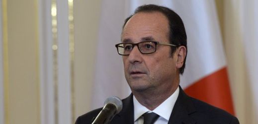 Současný francouzský prezident Francois Hollande dle průzkumů nemá velkou popularitu.