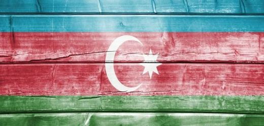 Ázerbájdžánská zásahová jednotka zastřelila atentátníka.