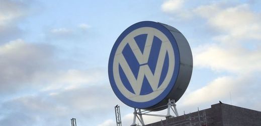 Koncern Volkswagen bude mluvit anglicky.