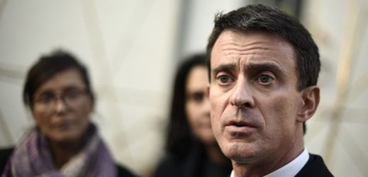 Za favorita primárek je považován bývalý premiér Manuel Valls. 