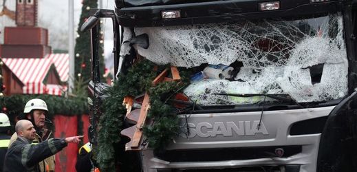 Kamion, který použil atentátník k útoku v Berlíně. 