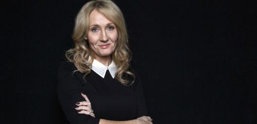 Spisovatelka J. K. Rowlingová.