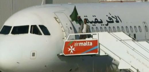 Unesené letadlo na Maltě.
