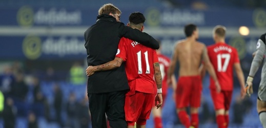 Hvězda Liverpoolu v objetí se svým trenérem
