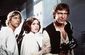 Během natáčení došlo i k románku mezi mladičkou Carrie a hercem Harrisonem Fordem alias Hanem Solo. 