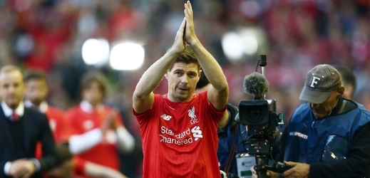 Steven Gerrard se loučí s Liverpoolem. 