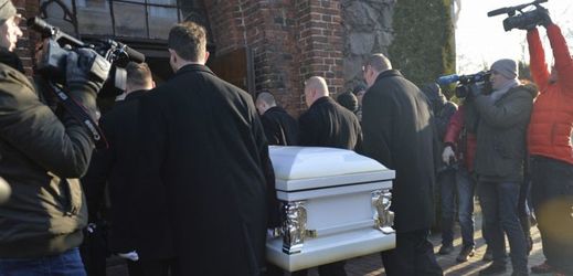 Pohřeb Lukazse Urbana.