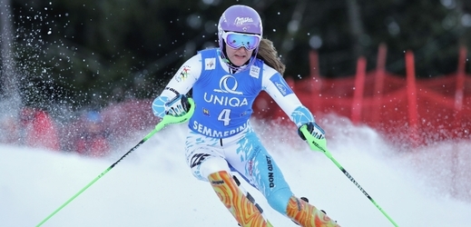 Lyžařka Šárka Strachová je po úvodním kole slalomu Světového poháru v Záhřebu třetí a útočí na první stupně vítězů po téměř roce. 