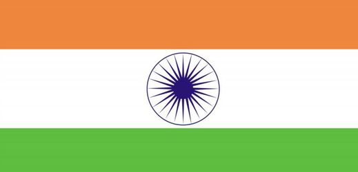 Indie má přísná pravidla týkající se ochrany vlajky (na snímku) jako státního symbolu. Vlajka by se podle těchto pravidel například nikdy neměla dotknout země.