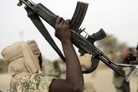 V Nigérii působí teroristická skupina Boko Haram, obchodující se zbraněmi (ilustrační foto).