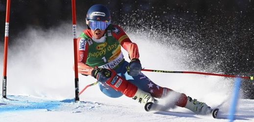 Americký lyžař Ted Ligety přijde o mistrovství světa.