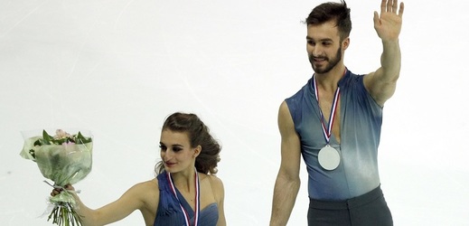 Gabriella Papadakis a Guillaume Cizeron z Francie.