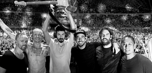 Americká rocková kapela Linkin Park založená roku 1996.