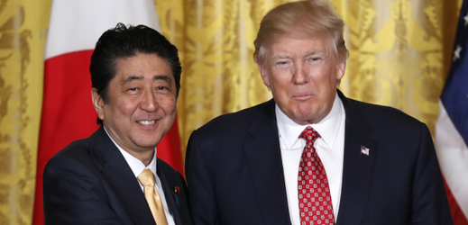 Šinzó Abe a Donald Trump.