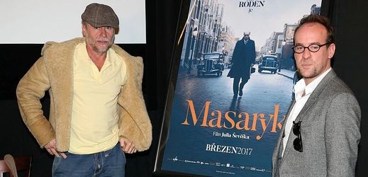 V titulní roli Jana Masaryka se představí Karel Roden (vlevo), vpravo je režisér snímku Julius Ševčík.