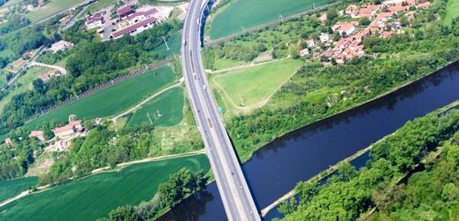 Spory kolem mýtného na německých dálnicích stále trvají (ilustrační foto).