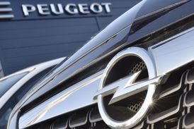 PSA Group má zájem o značku Opel, GM se jí chce zbavit.
