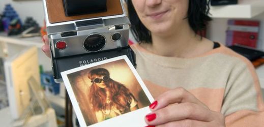 Legendární fotoaparát Polaroid SX70.
