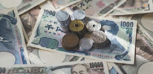 Obyvatelé Tokia odevzdali peníze v hodnotě téměř čtyř miliard jenů, což je v přepočtu zhruba 825 milionů korun.